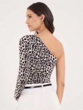Express Leopard Print One-Shoulder Blouse